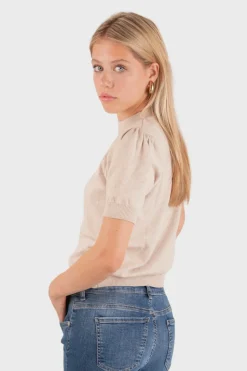 "Classy top" beige